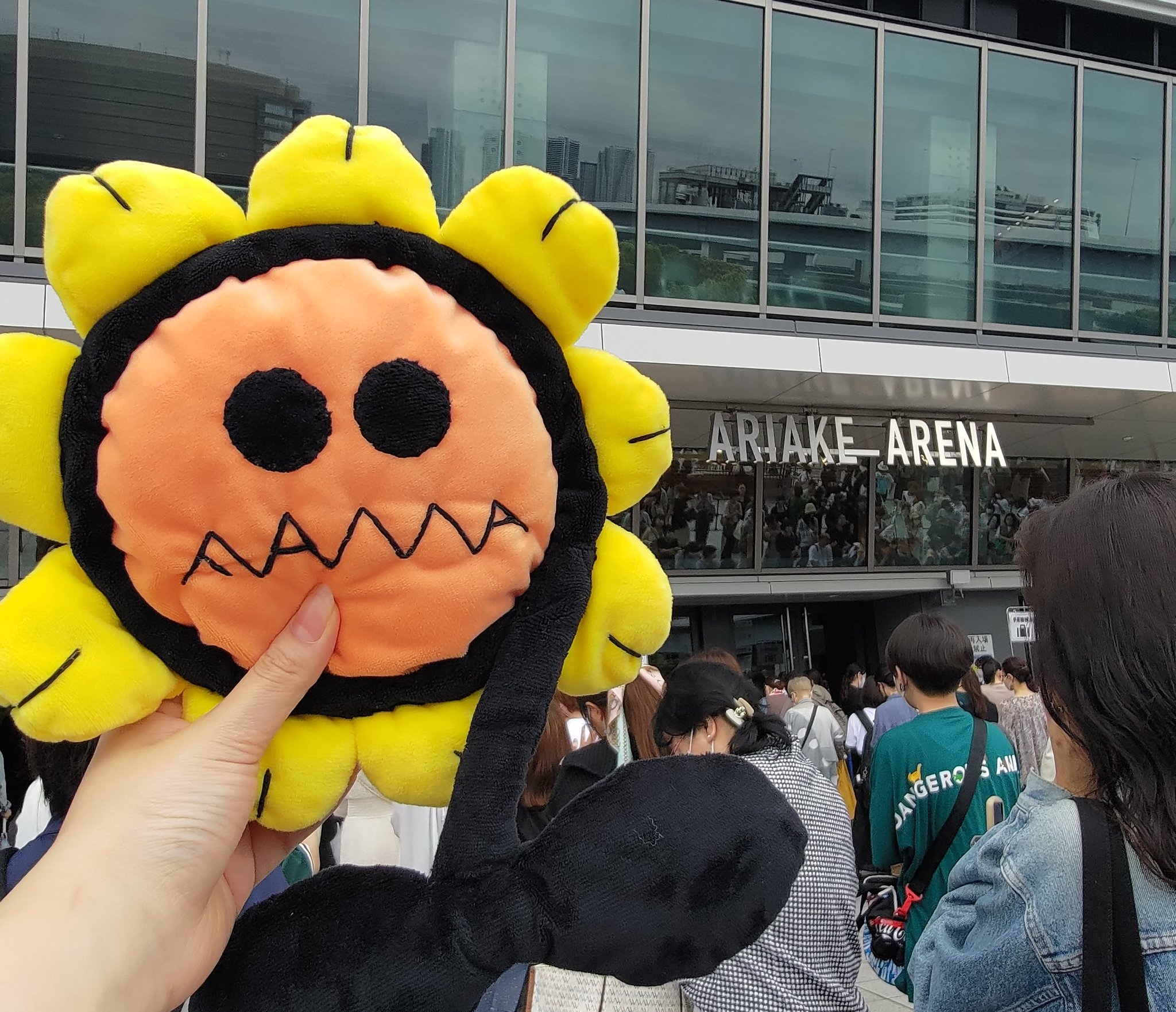 最終値下げ　FANTASTICS 中尾翔太　直筆サインステッカー Amazon.co.jp: FANTASTICS 中尾翔太 直筆サイン入りステッカー