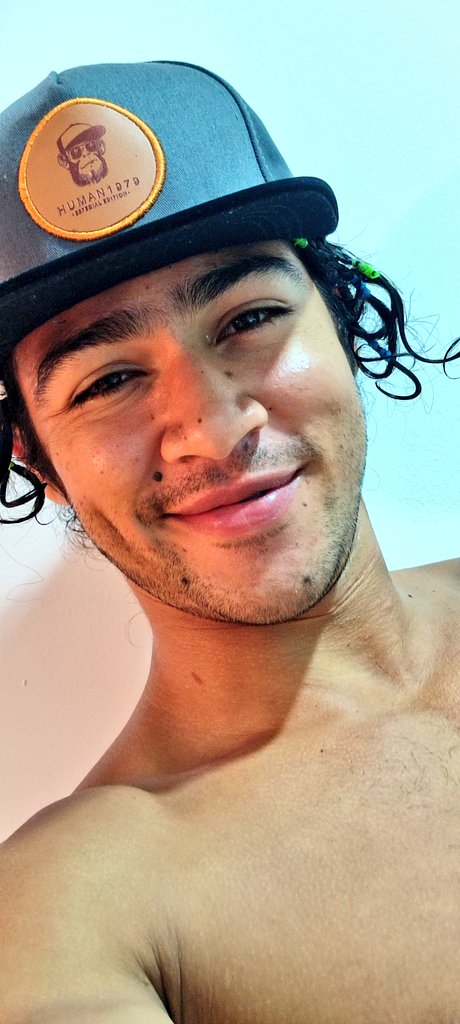 _Drex_x's tweet photo. #FelizMiercoles i am #happy and #you? 

#Facial #labios #kiss #love #sonrisa #hello #day #fine #goodsmile #Smile #Delicious #model https://t.co/8OwrkiUG74