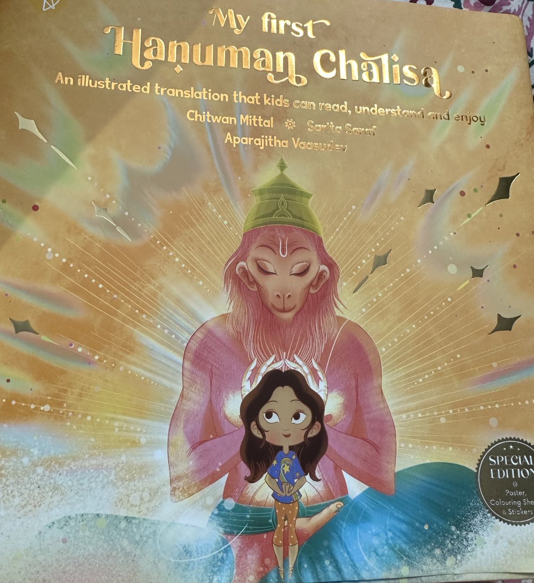 NehaBansal31's tweet photo. Recommended by my friend @Payalsachdeva26 a beautifully illustrated version of hanuman chalisa. Ideal for introducing #hanumanchalisa to kids. Thank you @adidevpress for this wonderful book. https://t.co/Id4MlCCgxi