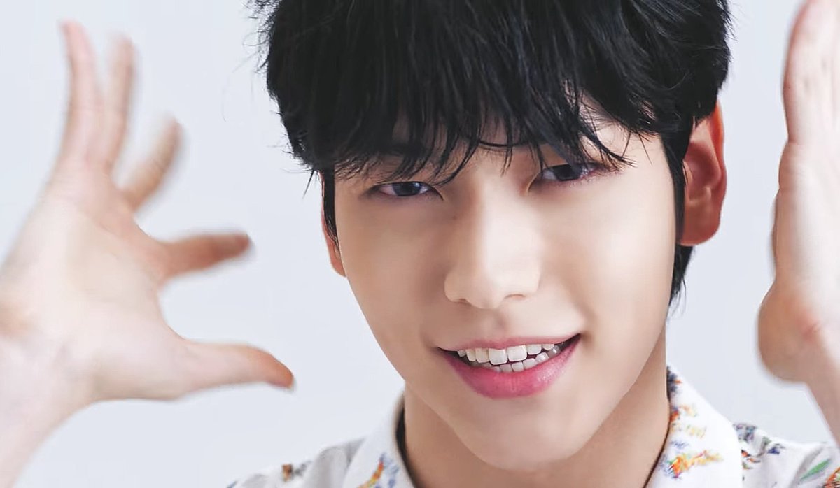 archivesoobin's tweet photo. HIS PRETTY SMILE 🩷 https://t.co/nsYQXqVoab