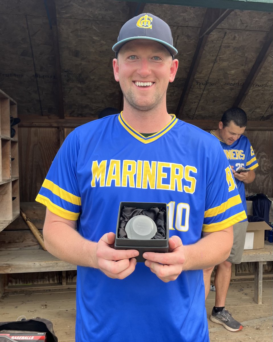 🏅#Brab24 Memorial #PitcherOfTheWeek🏅

The #ChamplainMariners’ @DavisMikell was dominant in the #BenjaminRabidouxMemorialTournament finale! In the last game of the day, Mikell hurled a complete game shutout, with 12 K, 2H, and 0BB!

#GMBL #VTBaseball #VermontBaseball #Baseball