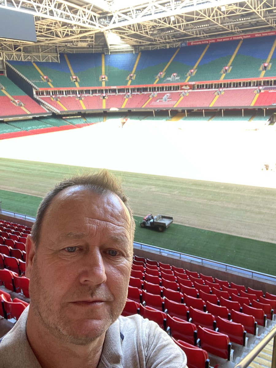 TobyGreaves2's tweet photo. @scope @LegacyITC @DisabilityCanDo @WREC_News Apparently a bit late for @Beyonce and @Harry_Styles  🤦‍♂️😩🤣🤣 https://t.co/eIelBpv4vY