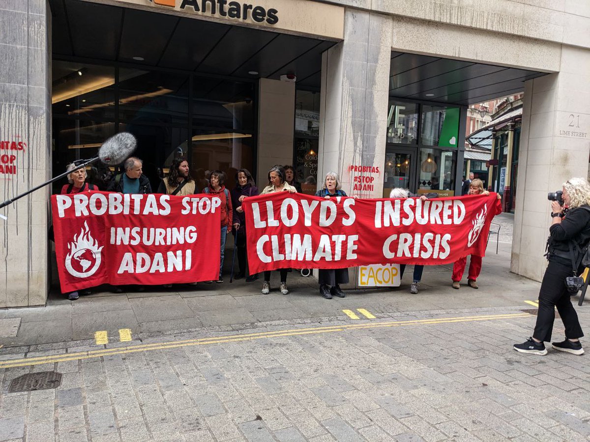 money_rebellion's tweet photo. 🥳 VICTORY: @LloydsofLondon insurer Probitas has cut ties with Adani's Carmichael mega coal mine!

After months of pressure, they wrote to us to rule out insuring the project - People power gets the goods again

#StopAdani #RebelForLife #InsureOurFuture https://t.co/Ppp0Xs4fIe