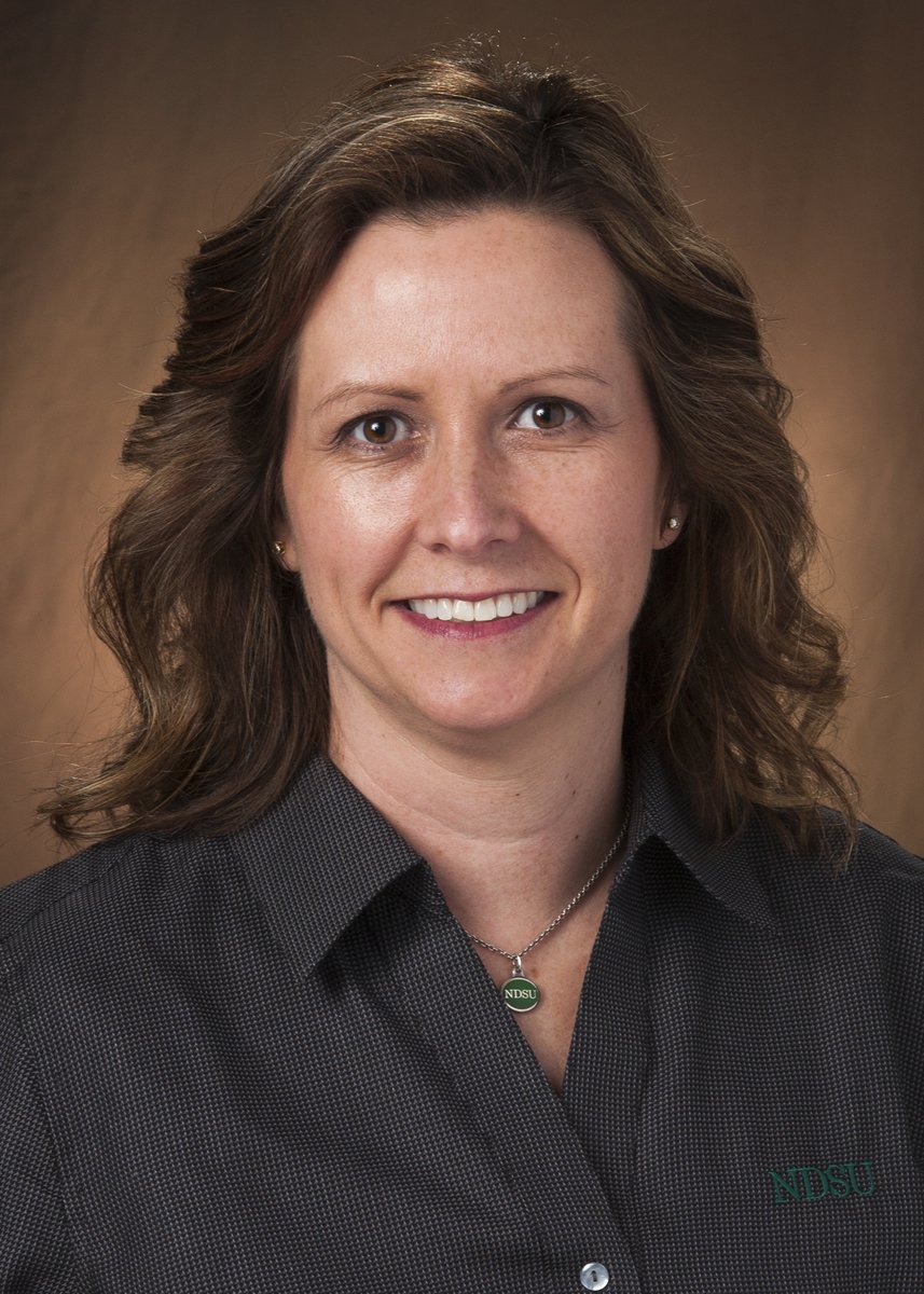 Dr. Carolyn (Carrie) Hammer was selected as Interim Associate Dean of the College of Agriculture, Food Systems, &amp; Natural Resources. She has been faculty in <a href="/NDSUansc/">NDSU Department of Animal Sciences</a> for 18 years. View profile: loom.ly/ArOKv6s 

Welcome, Dr. Hammer! #ndsucafsnr #NDSUagriculture