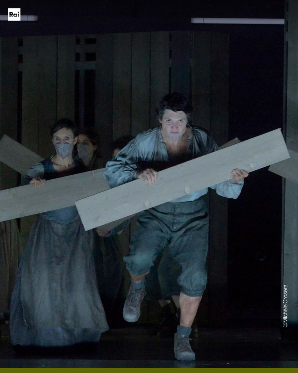 Rai5 (@raicinque) on Twitter photo Stasera #6luglio alle 21.15 #Rai5 propone dal <a href="/teatrolafenice/">Teatro La Fenice</a> di Venezia "Le Baruffe", l'opera di Giorgio Battistelli liberamente tratta dalla commedia "Le baruffe chiozzotte" di Carlo Goldoni. Regia teatrale di Damiano Michieletto, direzione musicale di <a href="/enricocalesso/">Enrico Calesso</a>. Stasera #6luglio alle 21.15 #Rai5 propone dal <a href="/teatrolafenice/">Teatro La Fenice</a> di Venezia "Le Baruffe", l'opera di Giorgio Battistelli liberamente tratta dalla commedia "Le baruffe chiozzotte" di Carlo Goldoni. Regia teatrale di Damiano Michieletto, direzione musicale di <a href="/enricocalesso/">Enrico Calesso</a>.