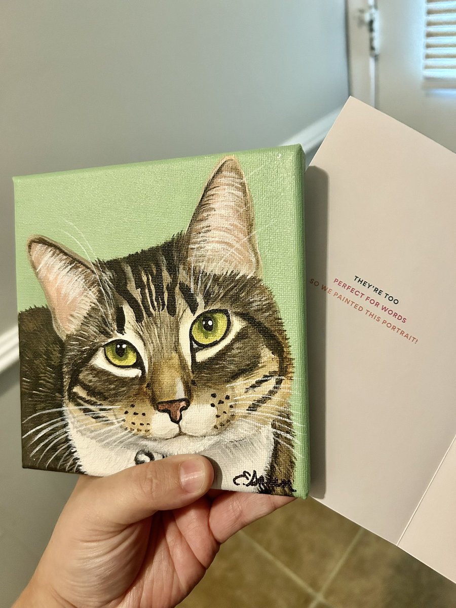 tayloramobley's tweet photo. @Chewy thank you for the custom portrait of my girl! https://t.co/JU5cZAYMoR