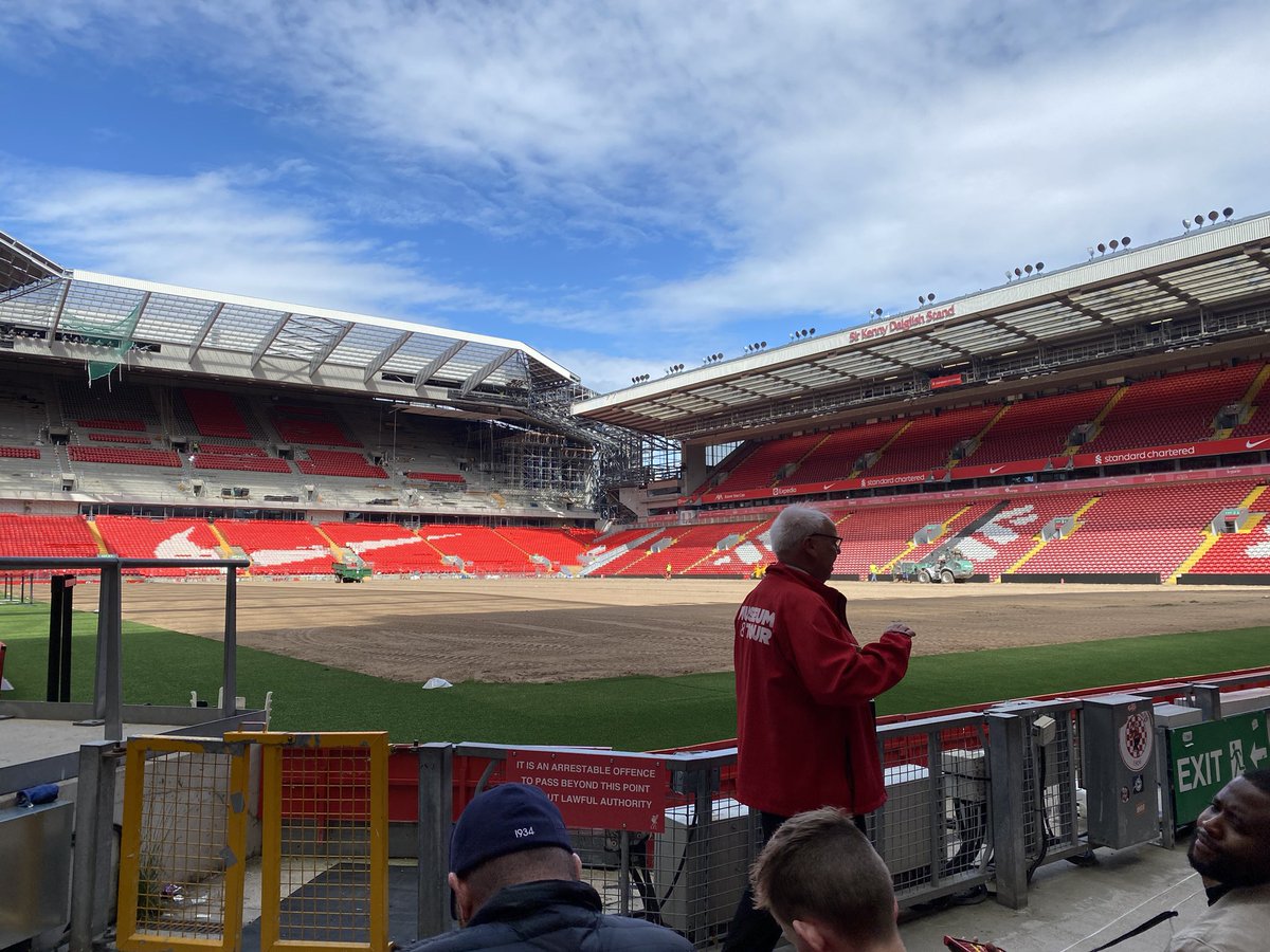 alexvazquez38's tweet image. Gogogogogoood morning powergang… los saludo desde el estadio del Toluca!!! #PoderosoYHumedo