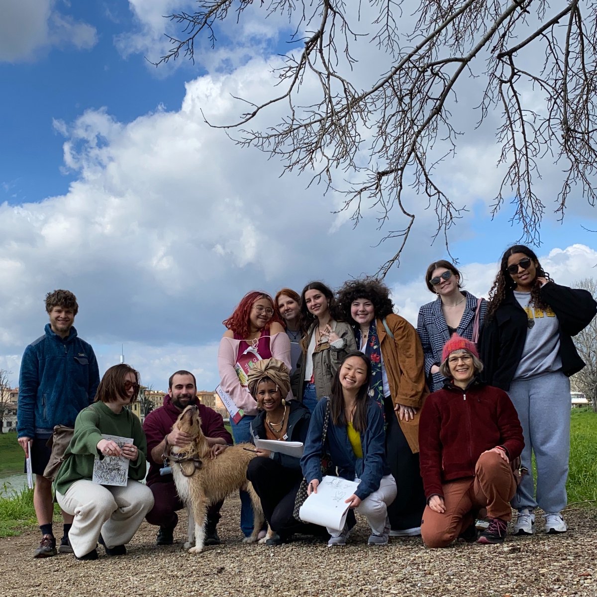 VertoEducation's tweet photo. Class outside >>> class in a classroom 

#freshmanyear #vertoeducation #florenceitaly https://t.co/xkeRNczRJn