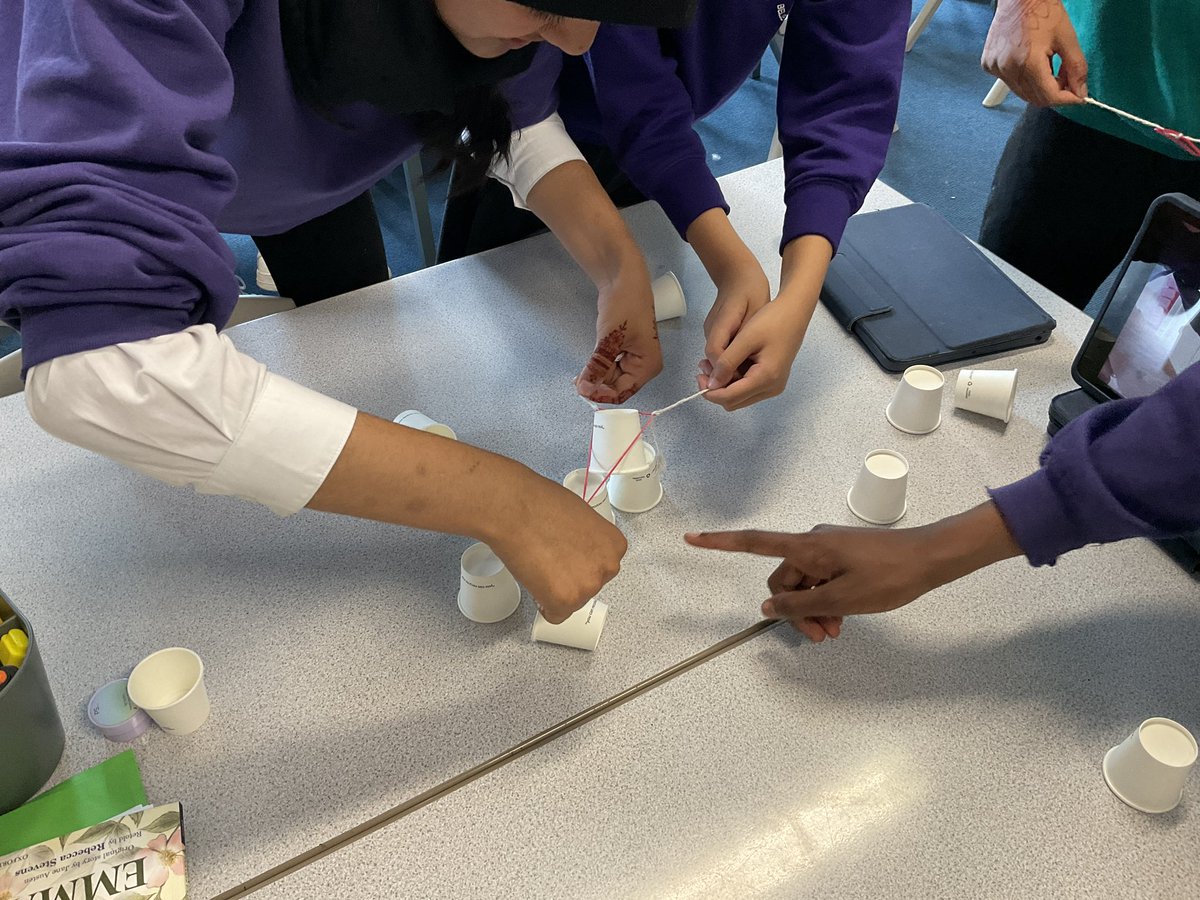 MrOBooth_HT's tweet photo. Today we have been expert problem solvers in Onyx class. We have been completing a stacking cups challenge which got progressively harder and required teamwork, logical thinking and good problem solving skills #beaproblemsolver #curriculumweek @Richmond_HT https://t.co/m1Y4Ye721W