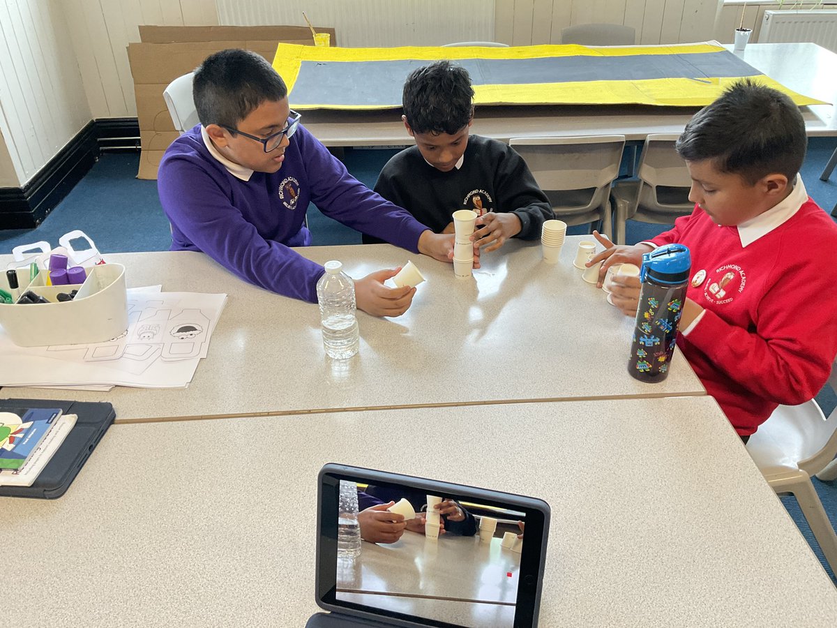 MrOBooth_HT's tweet photo. Today we have been expert problem solvers in Onyx class. We have been completing a stacking cups challenge which got progressively harder and required teamwork, logical thinking and good problem solving skills #beaproblemsolver #curriculumweek @Richmond_HT https://t.co/m1Y4Ye721W