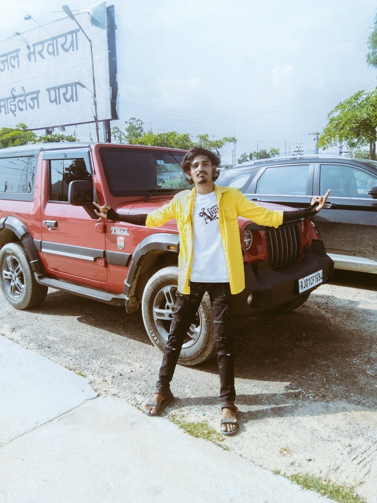 mrkathatofficil's tweet photo. HATH HAM HAR KISI SE MILATE NAHI,
OR JIN SE MILATE HAI WO HAR KISI KI GINTI ME AATE NAHI π
#GOAT #SIDHUMOOSEWALA #GREATESTOFALLTIME
#justiceforsidhumoosewala #badfall #king #crowns https://t.co/u7eexHJ6CO