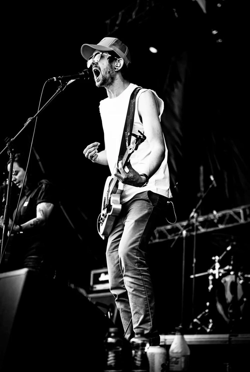 SincereEngineer's tweet photo. some sweet pics from @sbamrocks fest in Austria last month! 

📸: @attheshoworg https://t.co/XPN6v6Qm7U