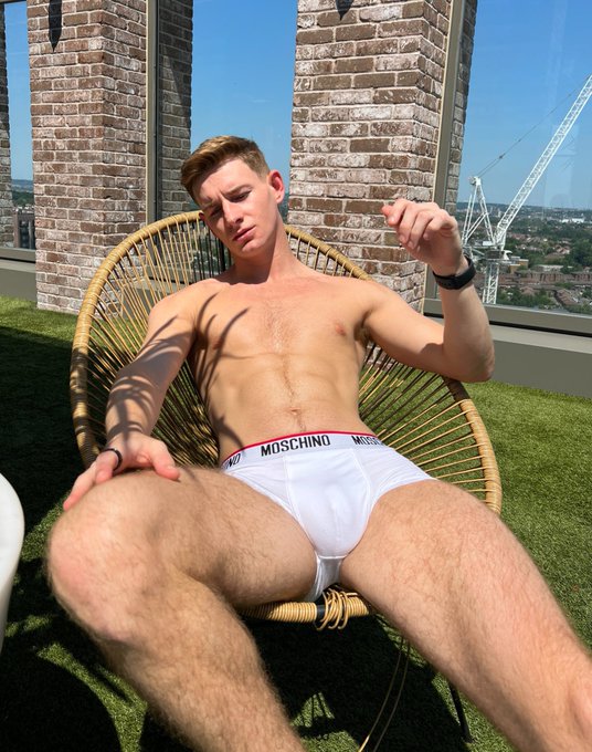 Wanna rub down these thighs? https://t.co/oZoXjOSL4H<a href="/tag/gay"class="tags"><span>#gay</span></a><a href="/tag/gayboy"class="tags"><span>#gayboy</span></a>