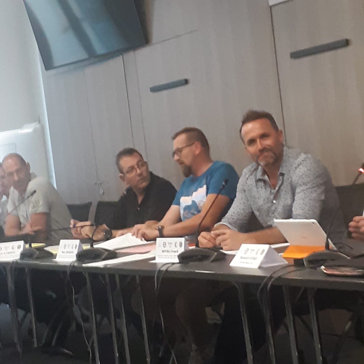 police_66's tweet photo. Alliance Police Nationale 66 s'est rendue à la Préfet des Pyrénées-Orientales où se tenait la 1 ère réunion de formation spécialisée du comité social de l'administration.           
Alliance PN 66 a évoqué de nombreux sujets à l'ordre du jour…. https://t.co/VM90GQCNQX