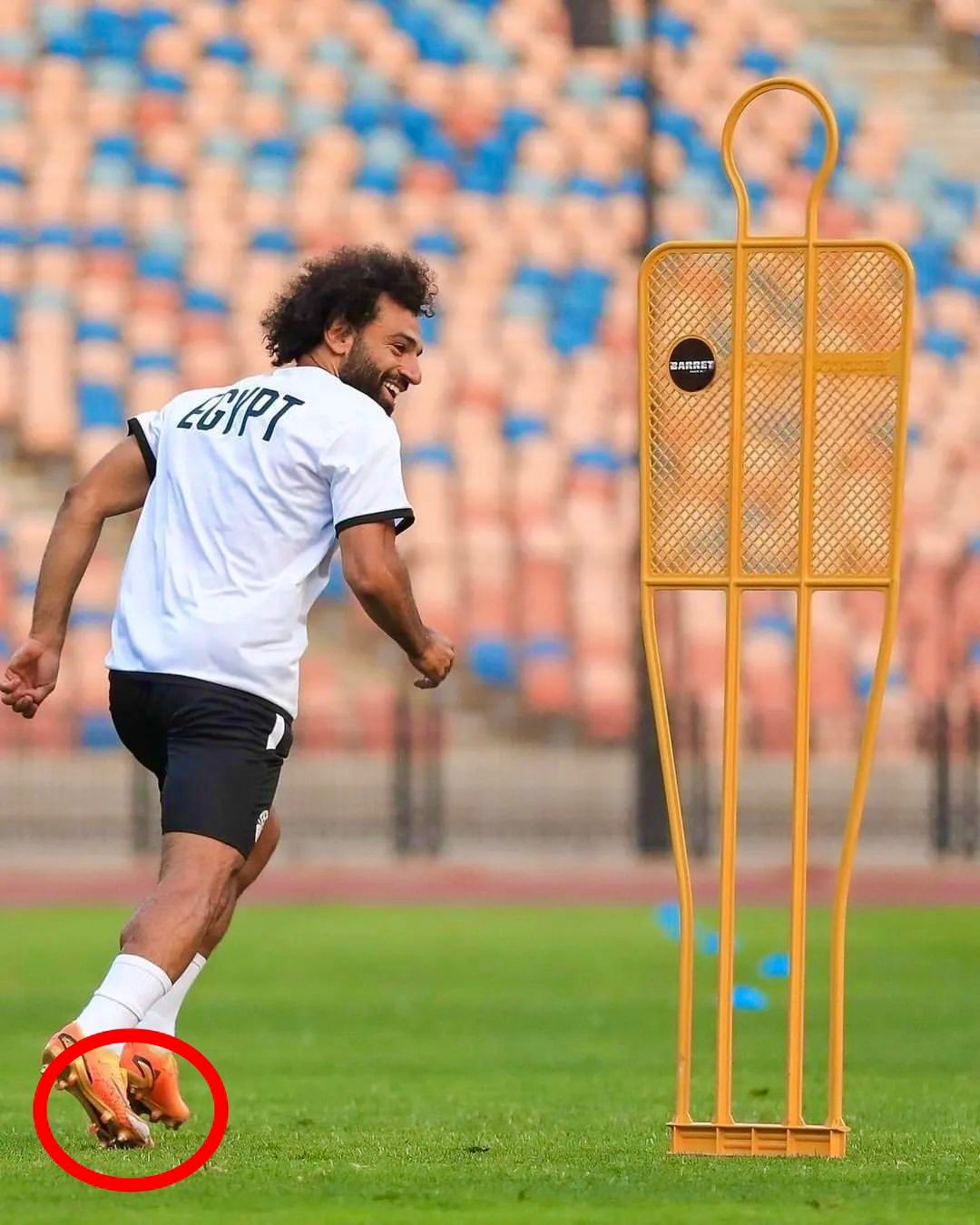 محمد صلاح خلال تدريبات منتخب مصر