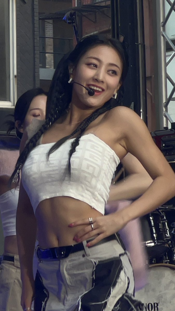zyozyo                              JIHYO