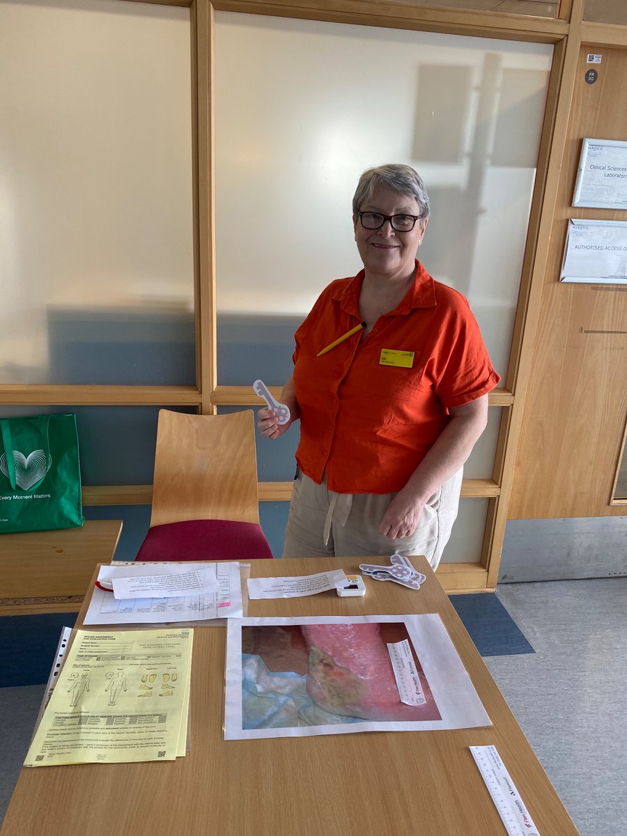 TVN_UHCW's tweet photo. Escape room stations vac therapy, safe discharge with a wound and spot the mistake AKA “Joan in a chair” with thanks to @lizekiernan and @EmmaMarcene for your help ❤️ @nhsuhcw https://t.co/D6Um2LrUDO