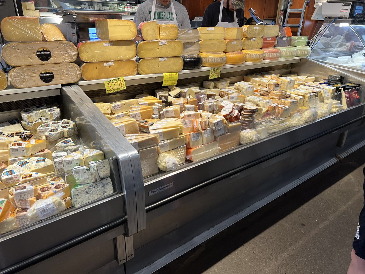 Ked 🍩 #E4L 🦫🌋 tweet media