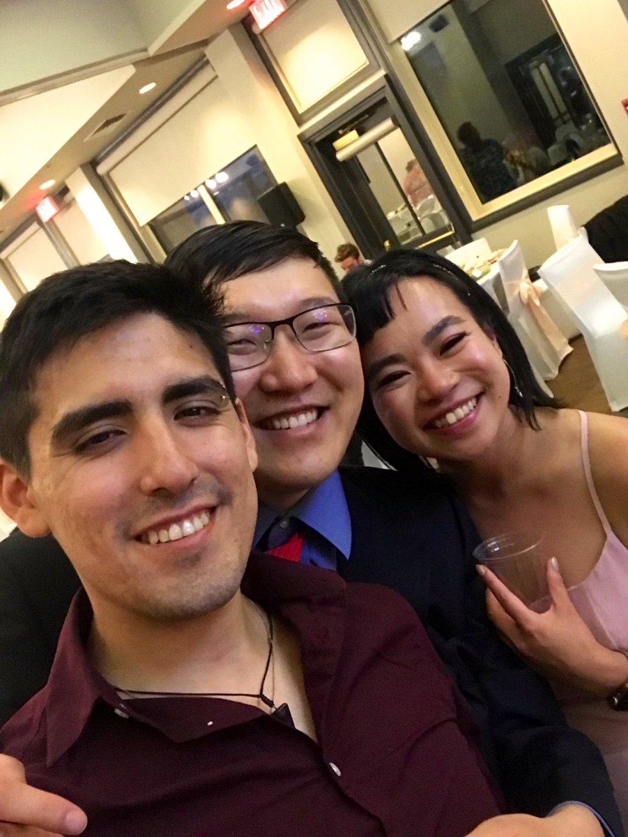 oop_suzuren's tweet photo. highlights of the night:
- tracy sO HECKIN PRETTY
- smash set up (?!!)
- jams and his cutie 🥰 
- nz bringing chess to the reception
- earl and his sick beats AND moves!!!
- winning a money match against bryan t 👌 DONT @ ME

10/10 wedding, would bridesmaid again https://t.co/0NARwa3Kjh