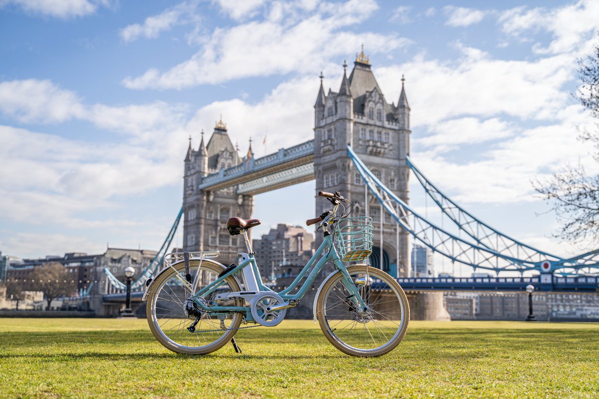 VoltBikesUK's tweet photo. 😀 Happy Health Information Week 👉today we're shining a spotlight on Women's Health. Ride your VOLT ebike and enjoy the benefits.
 1. Lower the risks of breast cancer 2. Ease menstrual cramps, 3. Boost your bone health: 4. Help alleviate menopause symptoms #tryvolt #HIW2023 https://t.co/FjBzX0F9Dd