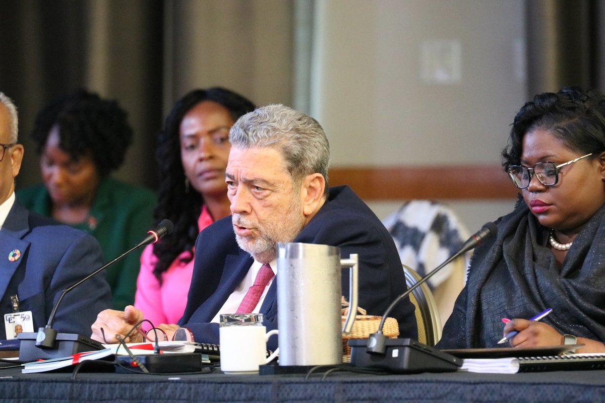 CARICOMorg's tweet photo. #HIGHLIGHTS: CARICOM Heads at Day 1 Plenary Sessions of the 45th CARICOM Heads of Government Meeting, Hyatt Regency Trinidad, POS, Trinidad and Tobago 🇹🇹 yesterday.

Can you spot your Head of Government? #Repyourflag

🇦🇬🇧🇸🇧🇧🇧🇿🇩🇲🇬🇩🇬🇾🇭🇹🇯🇲🇲🇸🇰🇳🇱🇨🇻🇨🇸🇷🇹🇹🇦🇮🇧🇲🇻🇬🇰🇾🇹🇨
#CARICOMAT50 https://t.co/gfuxe4vZra