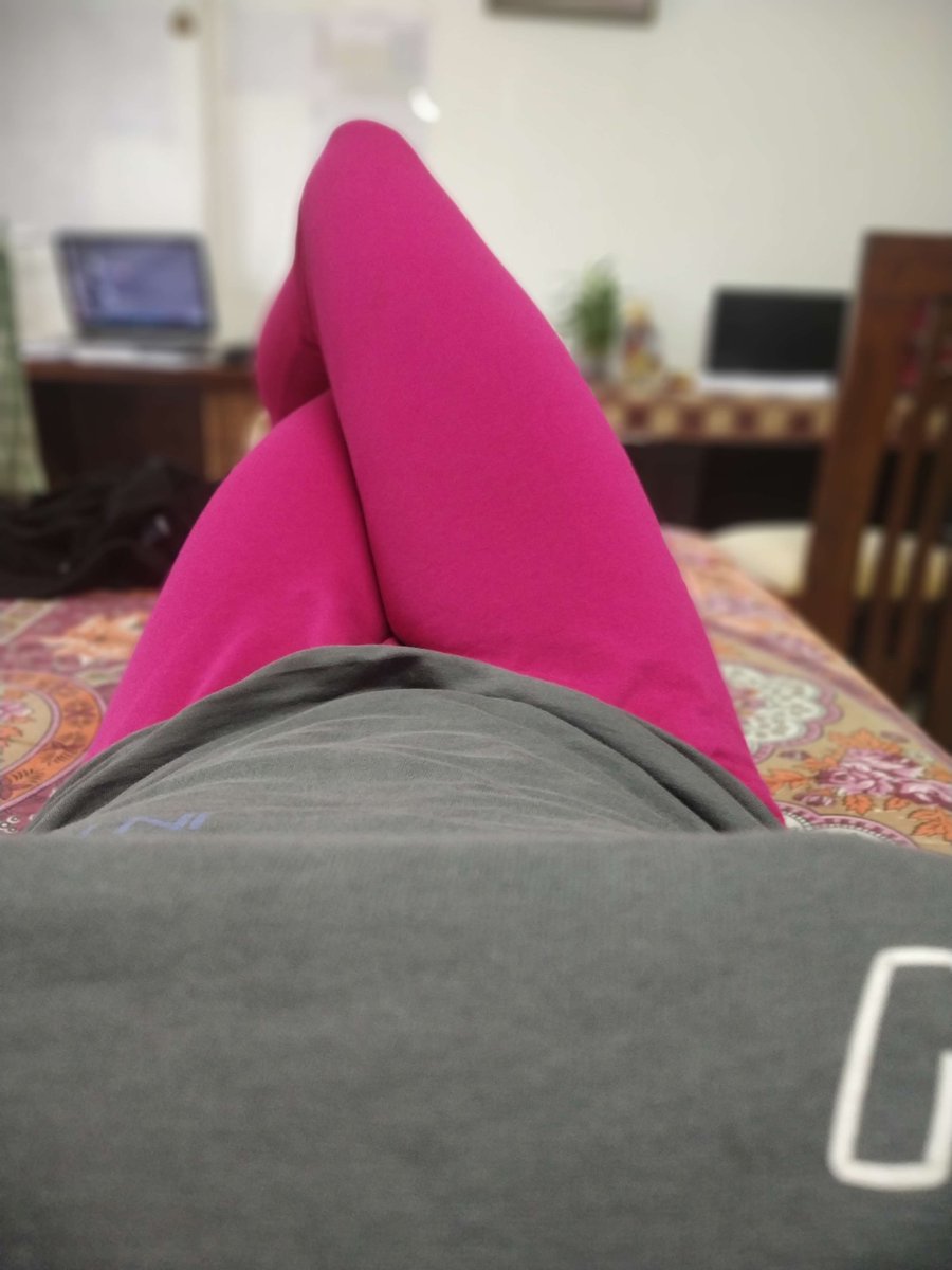 yourlocaladyboy's tweet photo. how do my thighs look ? ☆⌒(*＾-^)  💞 #legging #thighs #Femboy #trans #gay #LGBTQ #LGBT https://t.co/BGrf6ofZvw