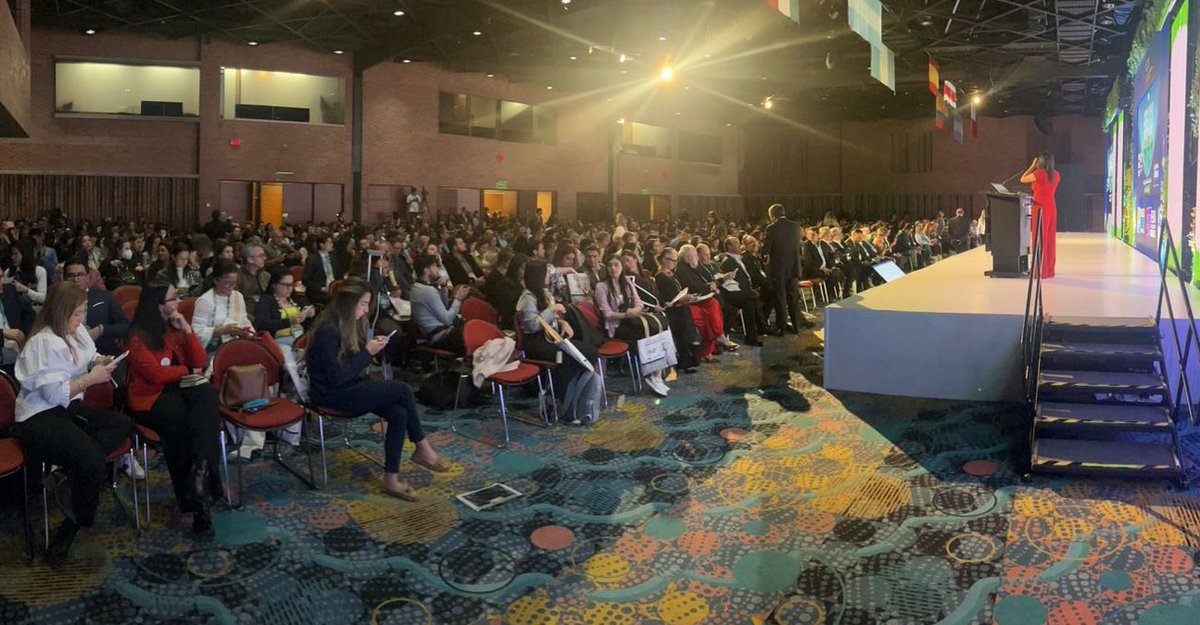 UNDRR_Americas's tweet photo. 🎉Hemos iniciado el III Foro Regional ARISE, una apertura llena de emociones y compromiso con la sostenibilidad. Nos espera una agenda académica muy interesante.
🔴Live streaming: https://t.co/2Xlf2lzlCf
@CCS_Colombia @uniceflac @Connecting_biz 
#ForoArise
#Arise
#CongresoCCS https://t.co/m6OJcPBAjA