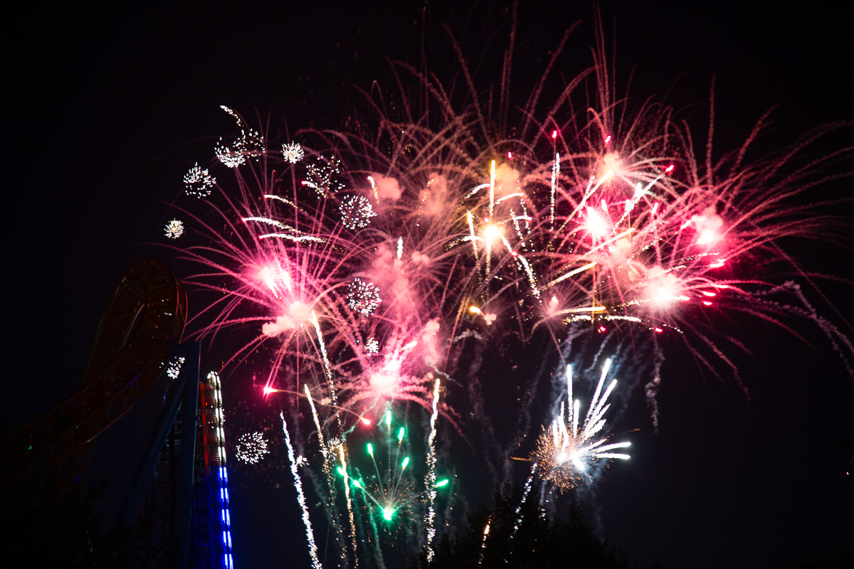 supkophoto's tweet photo. A very long and amazing firework show at @Hersheypark last night! https://t.co/NPlAmz1EaB