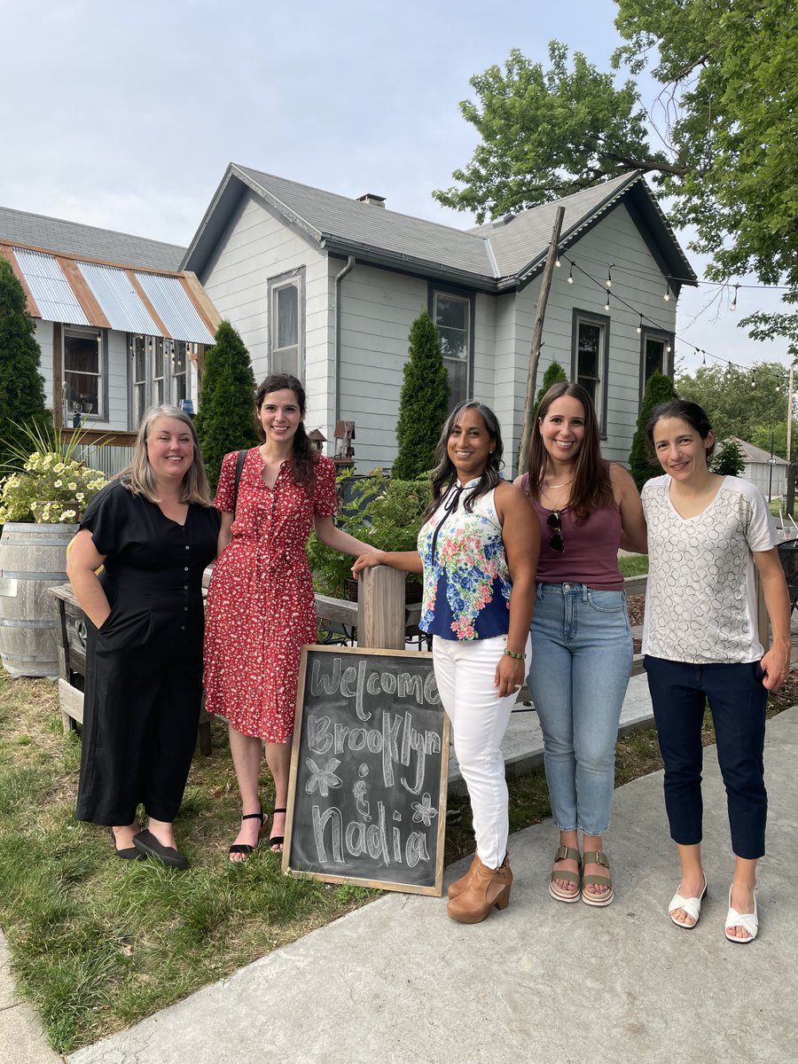 PHMFellowships's tweet photo. #PHMFellowshipSpotlight: Check out the Good Life: University of Nebraska/Children’s Hospital PHM Fellowship @ChildrensPHM offers:

🏥 Diverse clinical experience
🔬 Research funding available
💬Intensive Spanish
👩🏽‍🎓Subsidized masters

https://t.co/jaAthXBaJS https://t.co/NzcYZNoc59