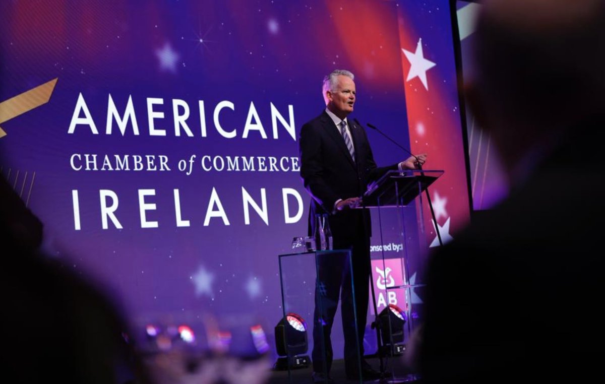 agnesefilippi's tweet photo. A real pleasure to join colleagues &amp; friends at the @AmericanChamber Independence Day Lunch yesterday afternoon &amp; celebrate the strong ties that connect businesses &amp; people on both sides of the Atlantic #AmCham4July https://t.co/acU8bF1sll