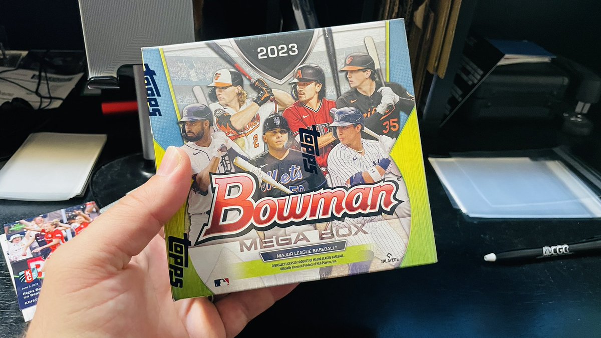 Who wants to win a 2023 Bowman ⚾️ MEGA BOX!?!

RT &amp; Follow to enter to win! 

Winner drawn Friday, 7/7 

#baseballcards