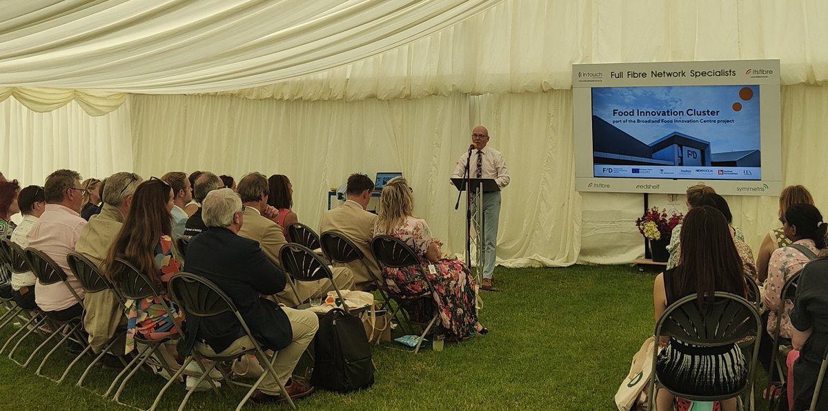 New Anglia LEP (@newanglialep) on Twitter photo Food and drink businesses and supply chain firms joined partners behind the Broadland Food Innovation Centre at the <a href="/norfolkshow/">Royal Norfolk Show</a> to celebrate its achievements and look to the future.
newanglia.co.uk/broadland-food…
#foodanddrink #norfolk #norwich Food and drink businesses and supply chain firms joined partners behind the Broadland Food Innovation Centre at the <a href="/norfolkshow/">Royal Norfolk Show</a> to celebrate its achievements and look to the future.
newanglia.co.uk/broadland-food…
#foodanddrink #norfolk #norwich