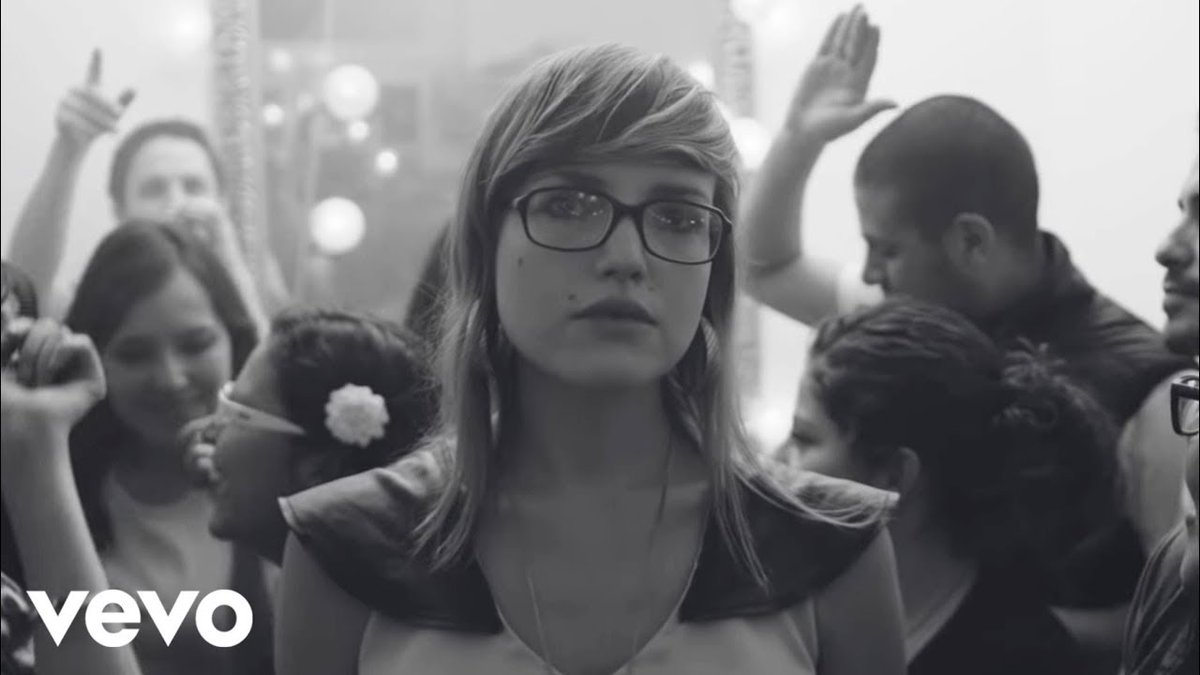 miguelchavezsup's tweet image. #PoderosoYHúmedo diez años de ese 🐕 roloooon de @HelloSeahorseMX @denisegume qué andan de gira