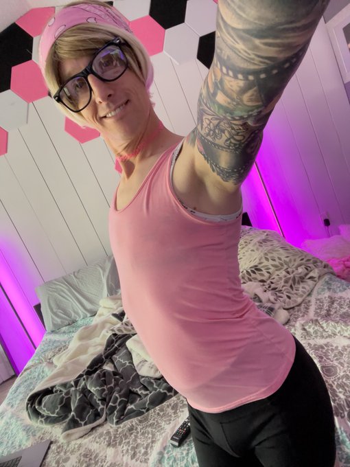 Heyyy babes. Happy Hump Day! If we can get 50 reblogs, likes and/or comments I will post the really fun<a href="/tag/humpday"class="tags"><span>#humpday</span></a><a href="/tag/sissy"class="tags"><span>#sissy</span></a><a href="/tag/gurl"class="tags"><span>#gurl</span></a><a href="/tag/femboy"class="tags"><span>#femboy</span></a><a href="/tag/sissygurl"class="tags"><span>#sissygurl</span></a><a href="/tag/sissybooty"class="tags"><span>#sissybooty</span></a>
