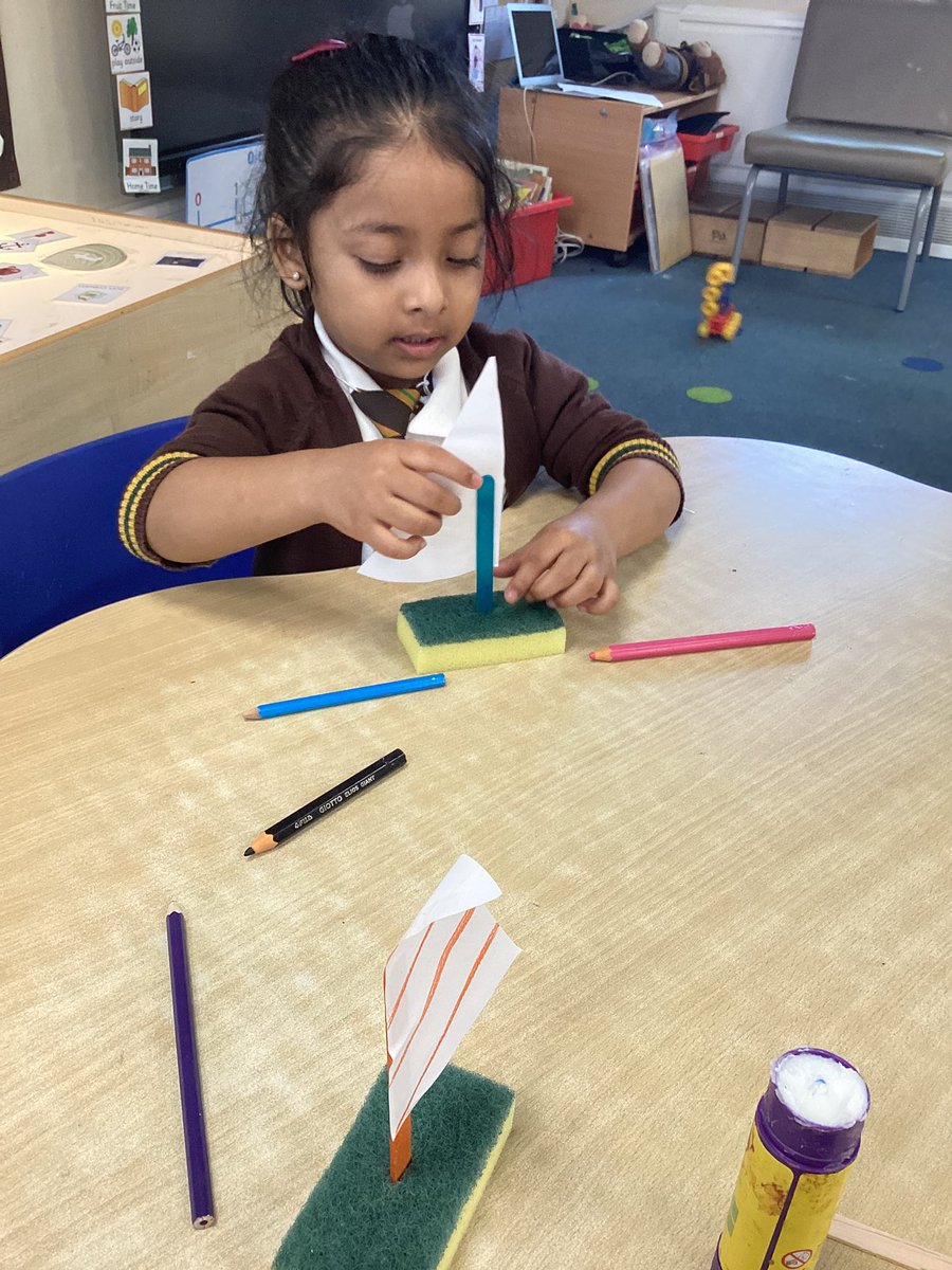 NStHerberts's tweet image. We have been thinking about what makes a good boat. We spoke about our experiences, compared similarities and differences of boats and predicted if materials would float or sink. We tinkered and created boats, checking if they would float!  #stherbertscomputing #barefootcomputing