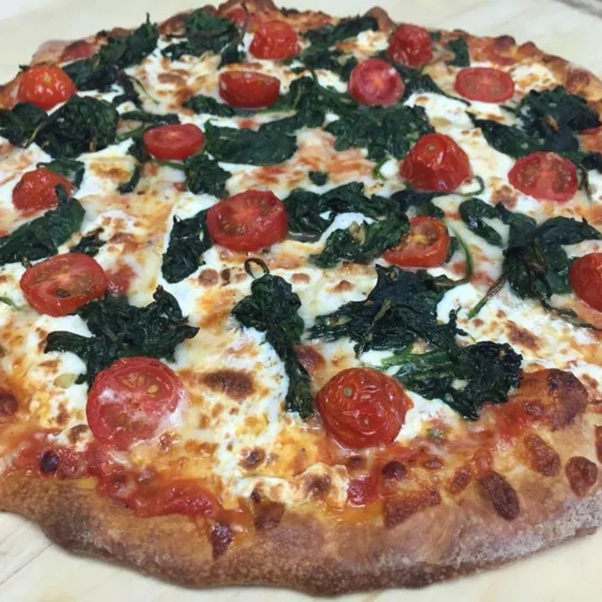 LaPizzaVia's tweet photo. Can't decide what you want to eat for lunch? Take this as a sign, and come visit us for mouthwatering pizzas, pasta, salads, and more! https://t.co/Tig18XXlvL