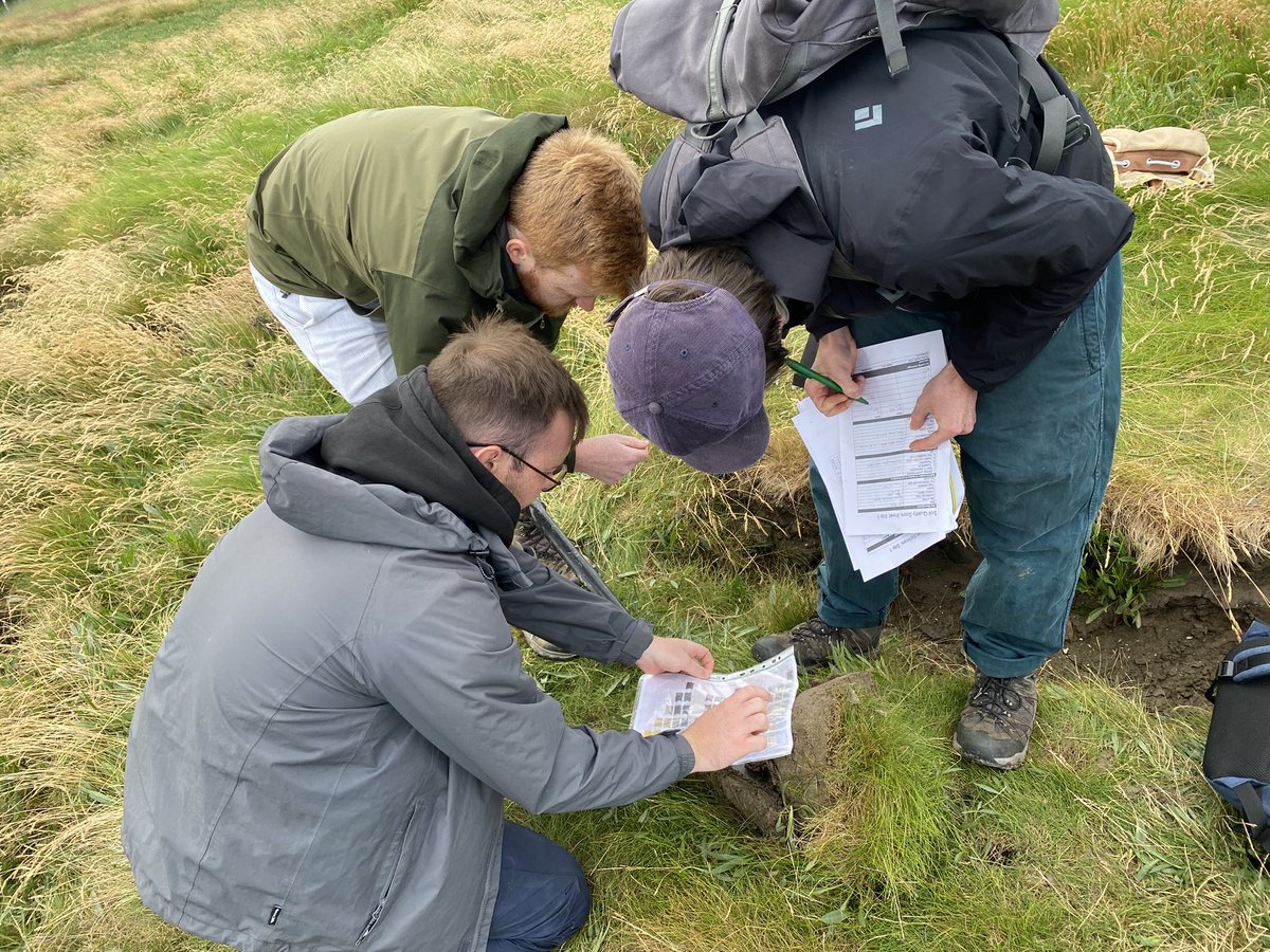 CharlesZimbabwe's tweet photo. Having a excellent experience here in Bangor on a soil quality monitoring workshop! Collected a number of samples from different sites today, looking forward to the lab work tomorrow 🪱 @Soil_Science @BritishEcolSoc https://t.co/iGF2YARvHa