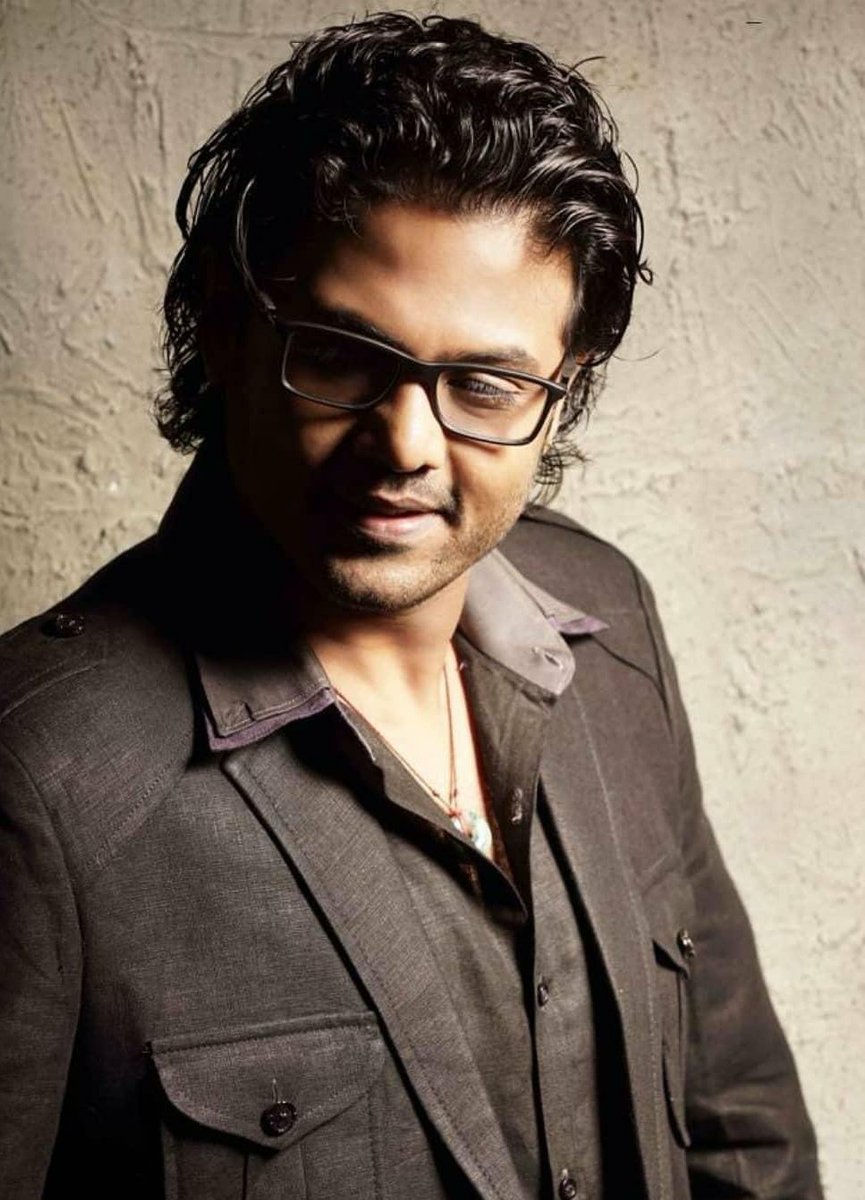 kayaldevaraj's tweet photo. July 6th
#HBDJeevan
#HappyBirthdayJeevan
Wishing You Abundant Happiness Prosperity And Success. Happy Birthday #Jeevan .
#ActorJeevan https://t.co/vGkaZLbngT