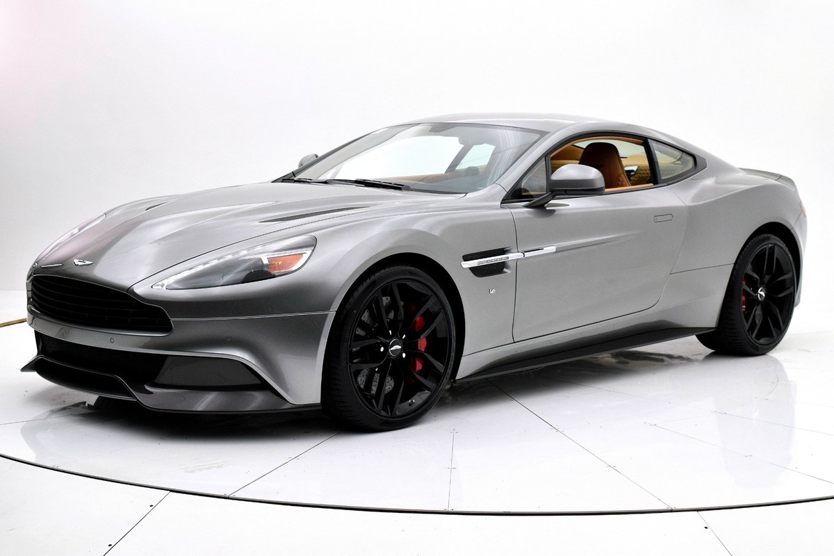 ExoticCarList's tweet photo. 2016 Aston Martin Vanquish https://t.co/vQ3H2xc5xD