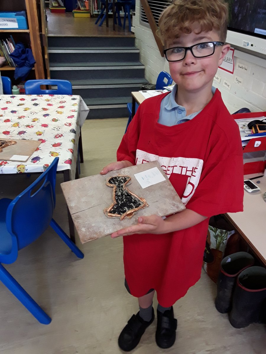 HartestSquirrel's tweet photo. Thor's Hammers are finally completed and we think they've nailed it! Well done Squirrel Class @HartestPrimary https://t.co/j3S632AvbE