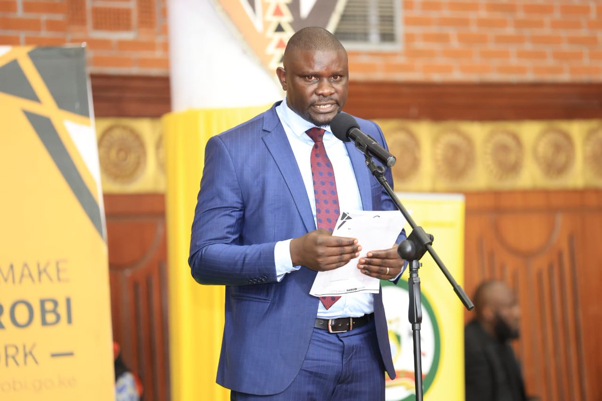 BrianMulama_'s tweet photo. A total of 100 Million Shillings for Free ECDE Grant unveiled by H. E Governor @SakajaJohnson today will benefit 30,356 pupils enrolled in our 225 ECDE Centers in Nairobi. Watoto wasome free wakingoja Dishi Na County 3rd Term. #LazimaIWork https://t.co/3PmsVVeJ2C