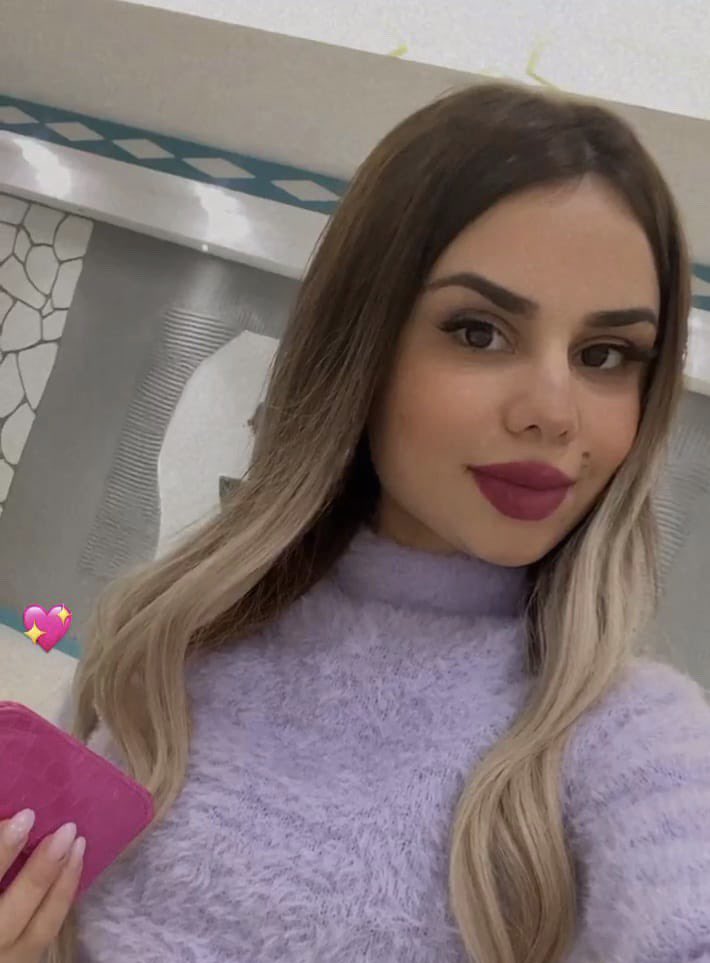 Hülya Güler

Dumlupınar Mesleki ve Teknik Anadolu Lisesi mezunu olan Hülya Güler, depreme Adıyaman’da yakalanarak hayatını kaybetti.

Başımız sağ olsun.