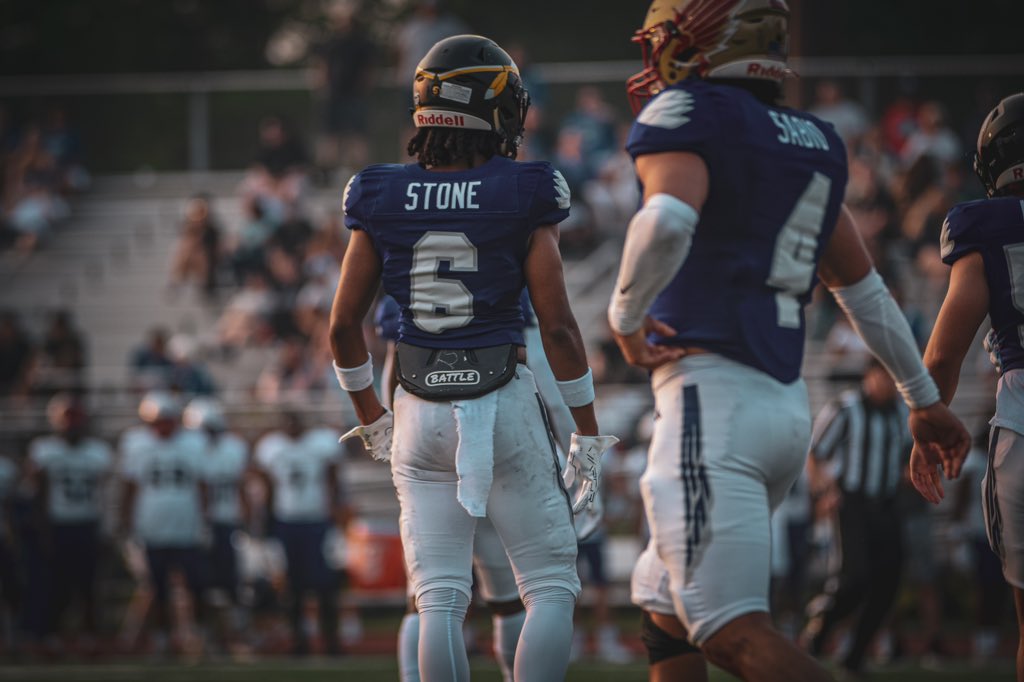 coreycameupp's tweet photo. Just like that …hs football is over and it’s grown man time now 📌 https://t.co/0jX72rAXoq