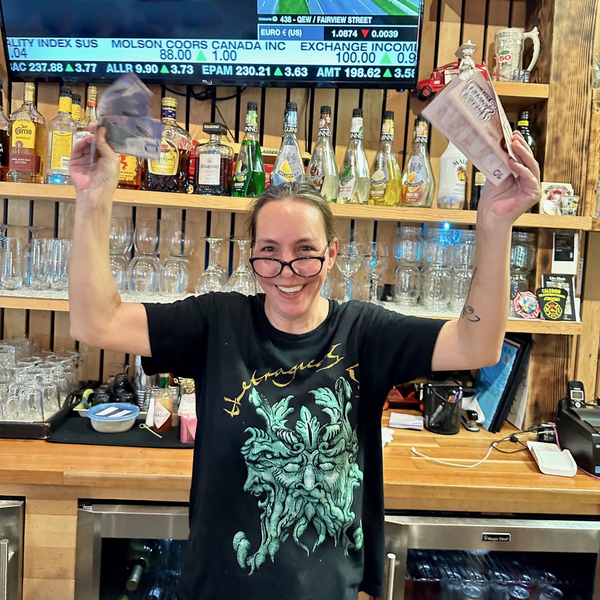MuskokaLakesCC's tweet image. Our winner of Bala Season Opener $500 Bala Bucks Cathy Beadle went shopping at Bala Freshmart (who donated the Bala Bucks!) and dined at The Hook and Ladder. Only $20 are left of her Bala Bucks to spend. Which Chamber Member will she choose?  #shoplocal #winlocal #everybodywins