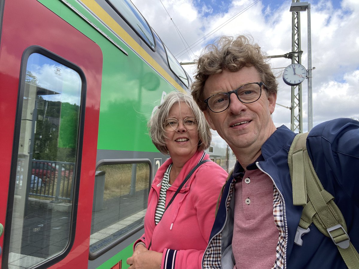 In Luxemburg is het openbaar vervoer een algemene dienst voor iedereen beschikbaar en met z’n allen betaald. Je kunt er gewoon zonder extra kosten gebruik van maken. Mooie inspiratiebron voor <a href="/ProvUtrecht/">Provincie Utrecht</a> <a href="/CUProvUtrecht/">CU Provincie Utrecht</a> <a href="/ArneSchaddelee/">Arne Schaddelee</a>