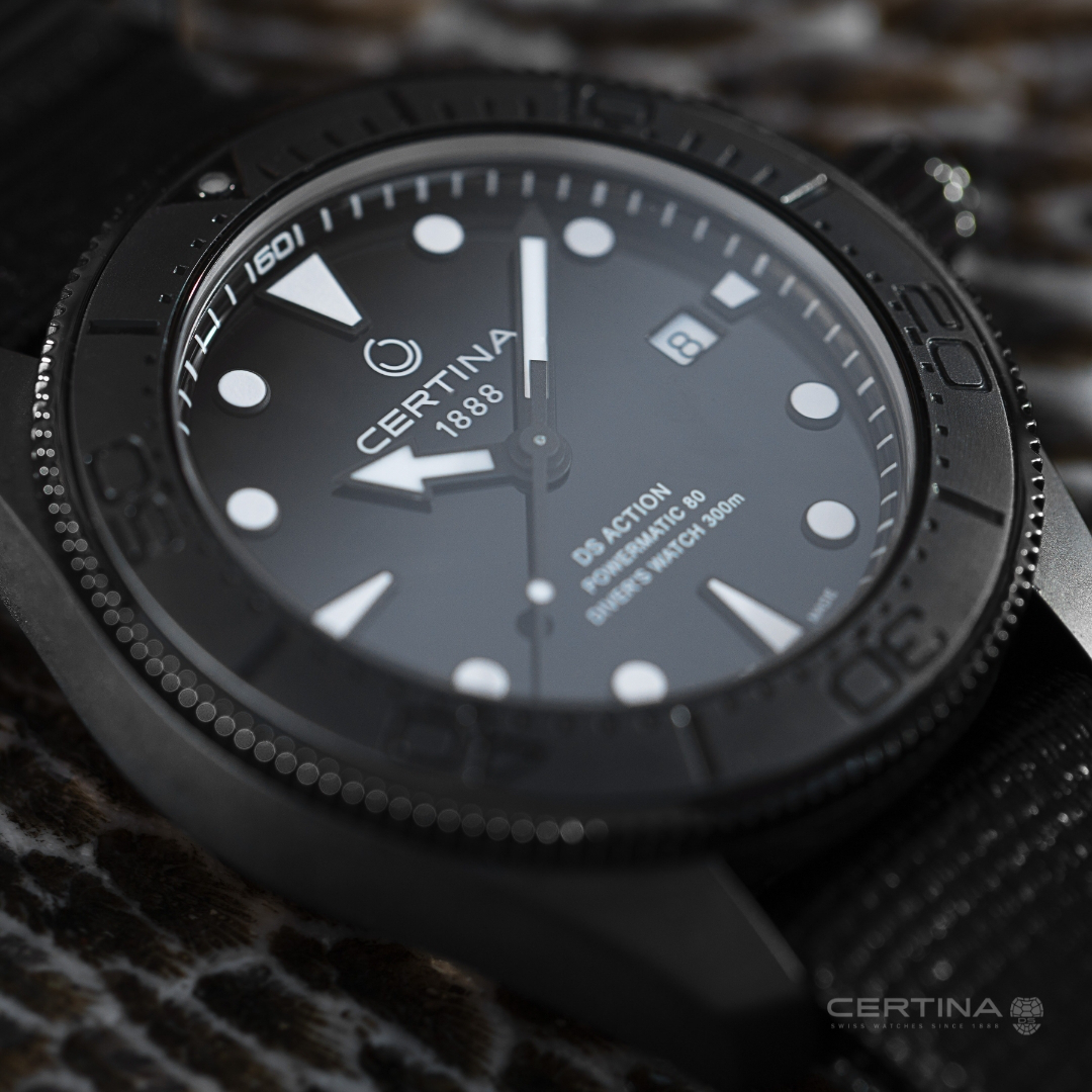 JuraWatches's tweet image. Arriving with a 43mm PVD-coated case, an all-new look for the Certina DS Action Diver paired with synthetic NATO strap for a sleek blackout appeal.

bit.ly/42RxsMN

#JuraWatches #Certina #DSAction #DivingWatch #NewWatchReleases #SwissWatches #CountonMe