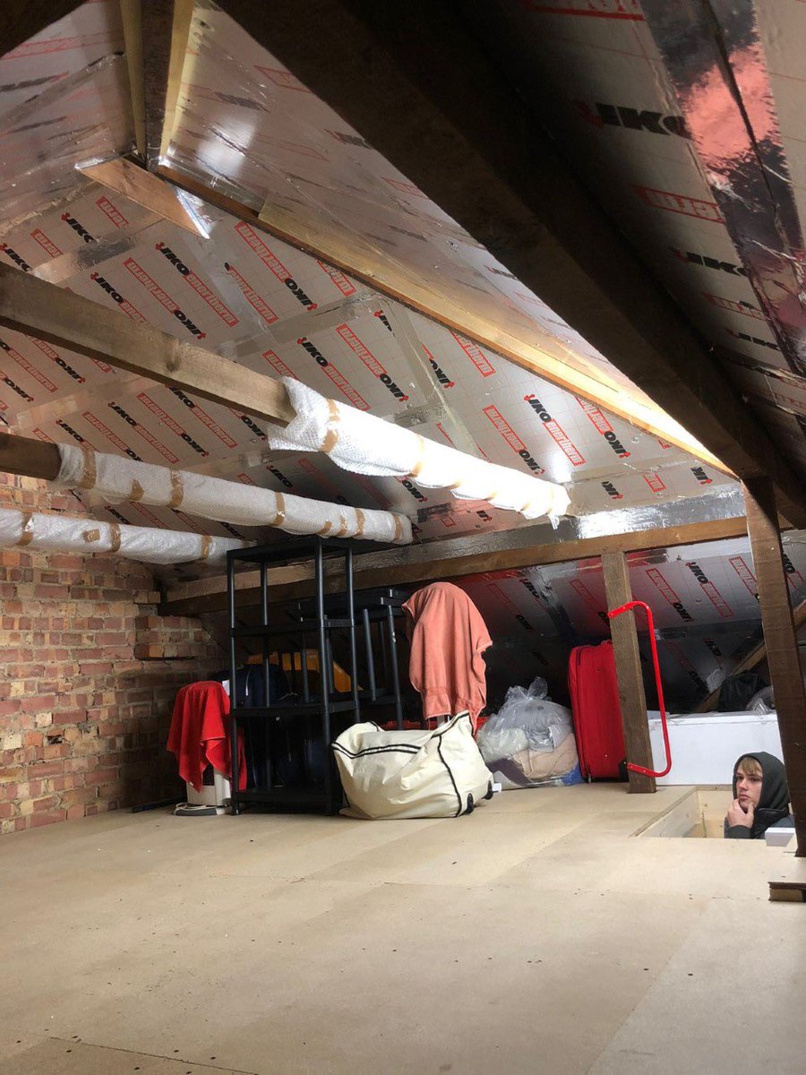 loftladderpros's tweet image. Let the experts at Home Counties Loft Ladders transform your loft space as we have done here🙂👏👌
Book your free loft ladder survey with us on 0808 301 9548 or online at homecountiesloftladders.co.uk/contact-us/
#freeloftsurvey #loftspace #loftstorage #loftboarding #loftladder