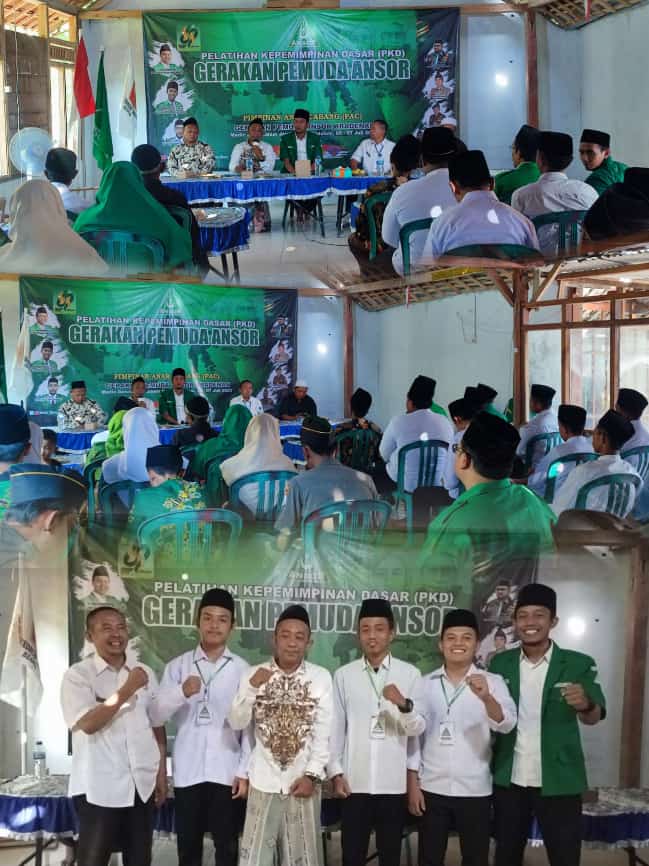 RijalulAnsorBlr's tweet photo. Pembukaan PKD PAC Gp Ansor Kec Kradenan,  5 Juli 2023 di desa Medalem.

#ansorblora #banserblora https://t.co/u2BA0Qje1K