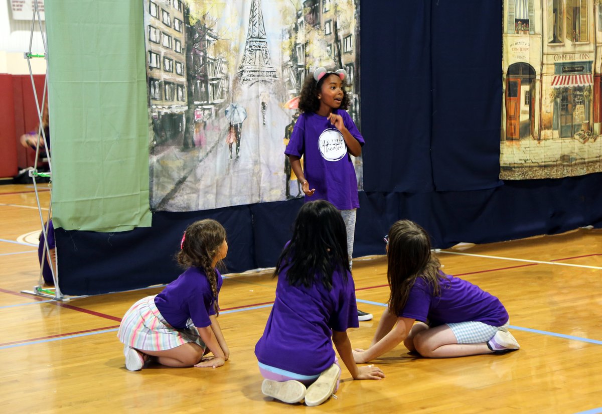 DukeSchool1's tweet photo. Last Friday, our Middle School Gym became a Broadway stage 🎭🎤 where Vault Theatre camp performed their Aristocats Musical to friends, families, and guests. A round of non-stop applause rewarded our theater stars for such a fantastic achievement! 

#DukeSchool #DSSummerCamps https://t.co/KVGeb5fjYI