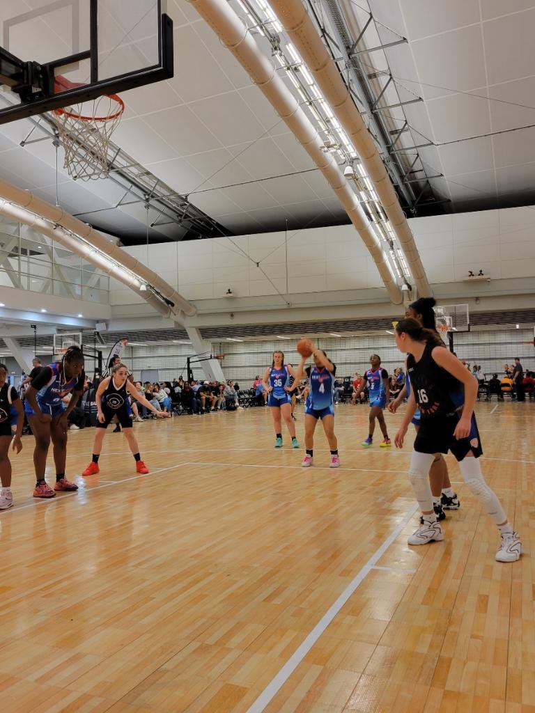 simoneirene__'s tweet photo. Come check me out this weekend..  I'll be playing at Run 4 the Roses..
#NextLevel2024 https://t.co/fgwjeDNd8Q